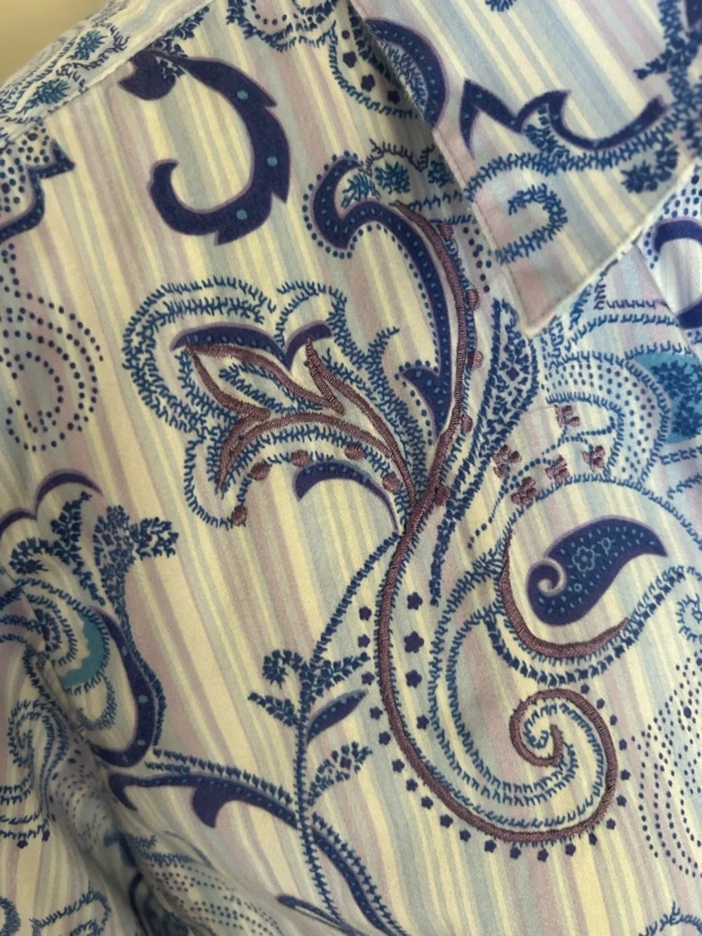 Robert Graham 3/4 Sleeve Women’s Button Down Top - Picture 6 of 14